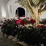 Paros Breeze Luxury