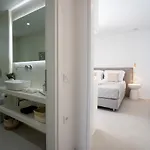 Villa Paros Breeze Luxury
