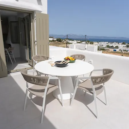 Paros Breeze Luxury Drios