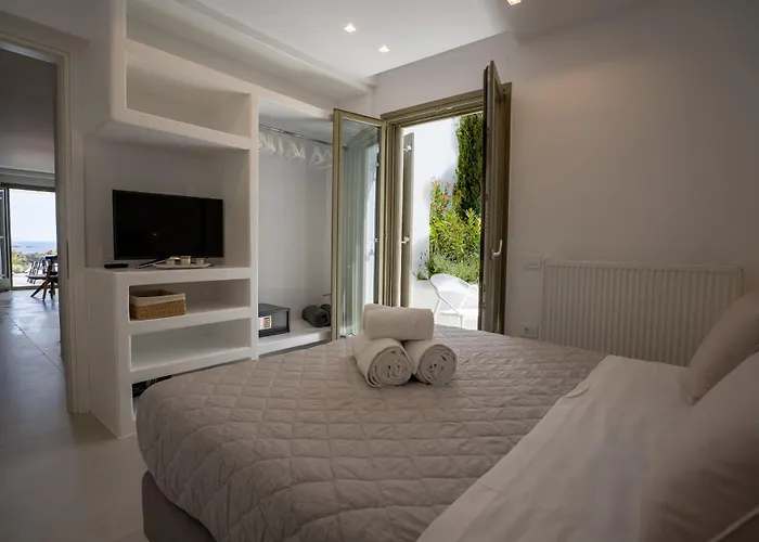 Paros Breeze Luxury *